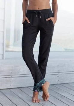 KangaROOS Relaxhose mit schmalem Piping Petrol, Schwarz -KANGAROOS Verkäufe 0017de8a 41b8 531c a367 6631fc0dd98e