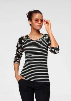 KangaROOS Langarmshirt im angesagtem Mustermix Schwarz, Weiß-marine-gestreift, Himbeere 20 KangaROOS Langarmshirt im angesagtem Mustermix Schwarz, Weiß-marine-gestreift, Himbeere -KANGAROOS Verkäufe 0196270d 204b 59cb 80e3 b145f2ca9aa4