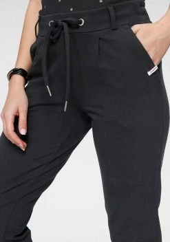 KangaROOS Jogginghose mit kleinen Bundfalten Schwarz, Marine 13 KangaROOS Jogginghose mit kleinen Bundfalten Schwarz, Marine -KANGAROOS Verkäufe 03ab7d7b 8fe9 5082 9cba d16a1902765d