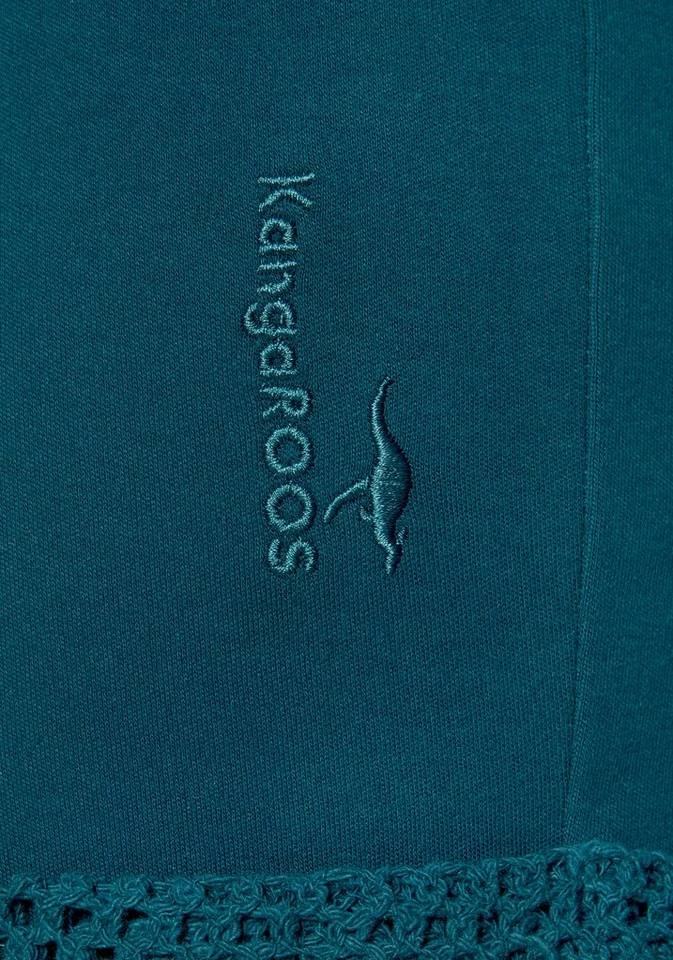 068ebf7e-f0b7-5c45-99ee-5a652ce8b591.jpg KangaROOS Shorts mit Lochmuster am Beinsaum Schwarz, Petrol -KANGAROOS Verkäufe 068ebf7e f0b7 5c45 99ee 5a652ce8b591