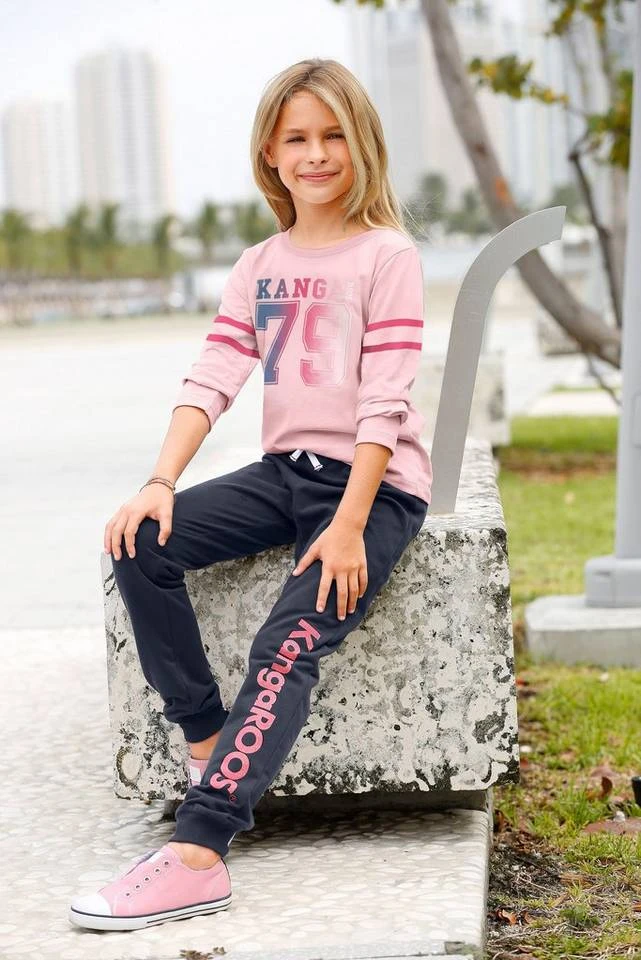 KangaROOS Langarmshirt mit gedruckten Ärmelstreifen 7 KangaROOS Langarmshirt mit gedruckten Ärmelstreifen – Bild 5