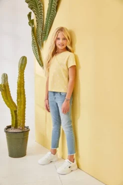 KangaROOS 7/8-Jeans mit geschnittener Saumkante -KANGAROOS Verkäufe 195f3cb0 9d00 50ac 8142 324cfbbdc01c