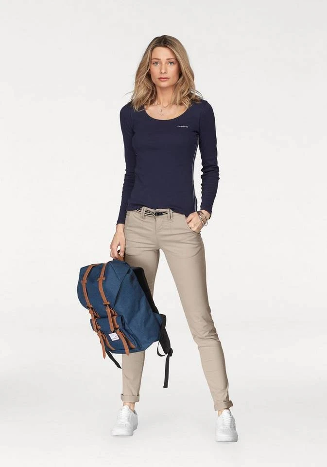 KangaROOS Chinohose (Set, 2-tlg., mit Gürtel) in schmaler Form, mit Kordel zu binden Beige, Schwarz, Weiß, Marine 17 KangaROOS Chinohose (Set, 2-tlg., mit Gürtel) in schmaler Form, mit Kordel zu binden Beige, Schwarz, Weiß, Marine – Bild 15