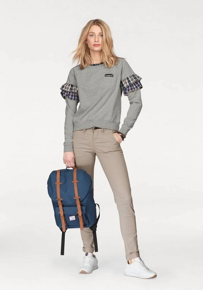 KangaROOS Chinohose (Set, 2-tlg., mit Gürtel) in schmaler Form, mit Kordel zu binden Beige, Schwarz, Weiß, Marine 19 KangaROOS Chinohose (Set, 2-tlg., mit Gürtel) in schmaler Form, mit Kordel zu binden Beige, Schwarz, Weiß, Marine – Bild 17