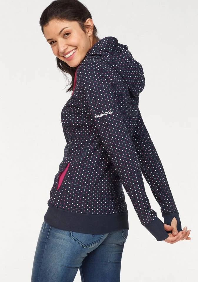 KangaROOS Kapuzensweatshirt mit überlappendem Kapuzen-Kragen Beere-bedruckt, Schwarz-gepunktet, Marine-pink-gepunktet 4 KangaROOS Kapuzensweatshirt mit überlappendem Kapuzen-Kragen Beere-bedruckt, Schwarz-gepunktet, Marine-pink-gepunktet – Bild 2