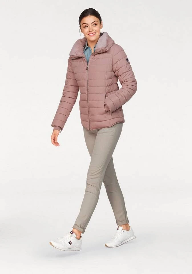 KangaROOS Chinohose (Set, 2-tlg., mit Gürtel) in schmaler Form, mit Kordel zu binden Beige, Schwarz, Weiß, Marine 24 KangaROOS Chinohose (Set, 2-tlg., mit Gürtel) in schmaler Form, mit Kordel zu binden Beige, Schwarz, Weiß, Marine – Bild 22