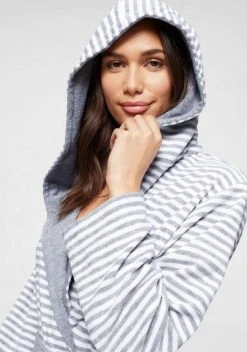 Damenbademantel »Luana«, KangaROOS, mit modernen Streifen Schwarz-grau, Grau-wei&szlig; -KANGAROOS Verkäufe 32440501