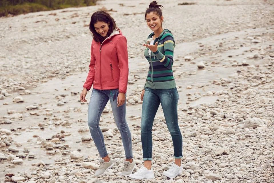 KangaROOS T-Shirt mit Label Metallic Print Hellgrau-meliert, Türkis, Schwarz, Marine 16 KangaROOS T-Shirt mit Label Metallic Print Hellgrau-meliert, Türkis, Schwarz, Marine – Bild 14