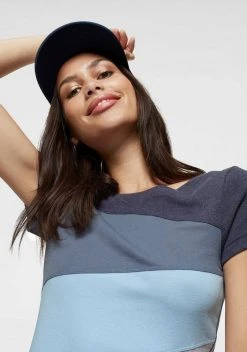 KangaROOS T-Shirt mit Colorblocking-Design Altrosa-grau-weiß, Schwarz-grau-weiß, Blau-grau 14 KangaROOS T-Shirt mit Colorblocking-Design Altrosa-grau-weiß, Schwarz-grau-weiß, Blau-grau -KANGAROOS Verkäufe 34036240