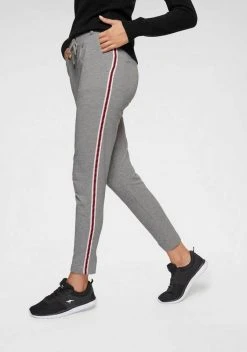 KangaROOS Jogger Pants mit seitlichem, aufgesetztem Galon-Streifen Marine, Weiß, Graublau-meliert, Schwarz 26 KangaROOS Jogger Pants mit seitlichem, aufgesetztem Galon-Streifen Marine, Weiß, Graublau-meliert, Schwarz -KANGAROOS Verkäufe 34036558