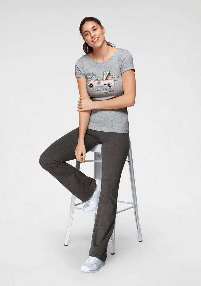 KangaROOS T-Shirt mit "California" Surf Print - NEUE KOLLEKTION 7 KangaROOS T-Shirt mit "California" Surf Print - NEUE KOLLEKTION – Bild 5