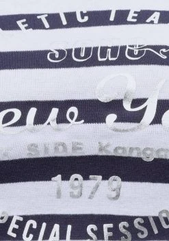 KangaROOS Kapuzenshirt mit goldschimmerndem Metallic-Print im Collage-Style Weiß-marine, Schwarz-weiß 9 KangaROOS Kapuzenshirt mit goldschimmerndem Metallic-Print im Collage-Style Weiß-marine, Schwarz-weiß -KANGAROOS Verkäufe 6fa68d6b 9dac 5dc2 9f60 9e0c805d9a9e