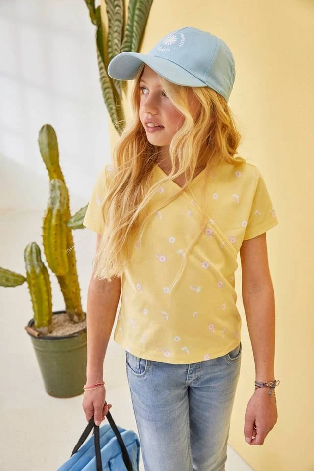 70f0687e-bcde-515f-ab1b-fb4825ca878f-1.jpg KangaROOS T-Shirt in Wickeloptik -KANGAROOS Verkäufe 70f0687e bcde 515f ab1b fb4825ca878f 1