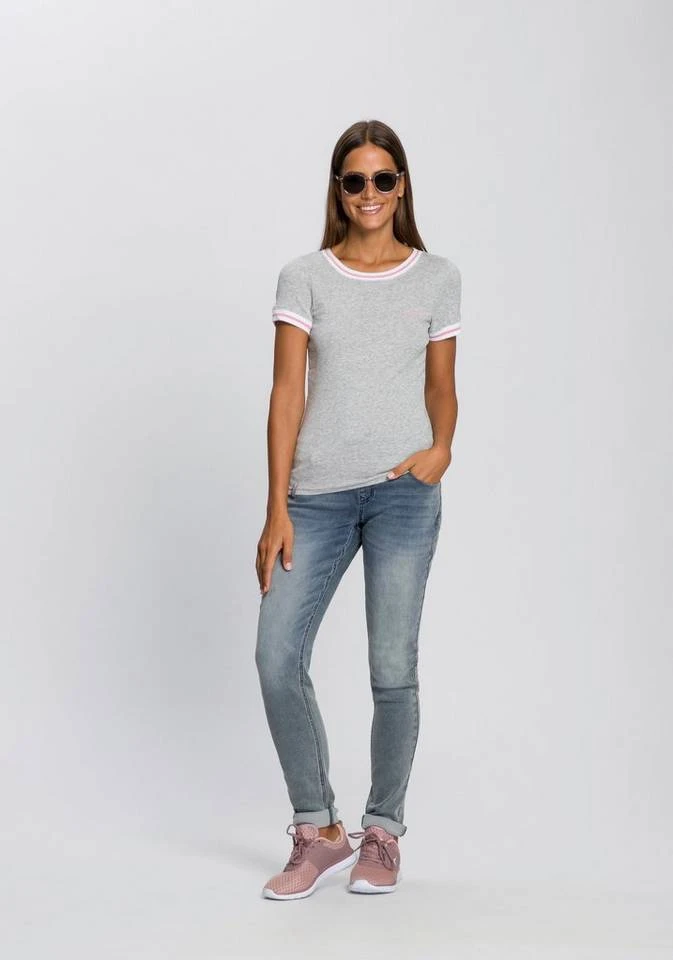 KangaROOS T-Shirt mit modischen Rippenbünchen Schwarz, Blau, Hellgrau-meliert 6 KangaROOS T-Shirt mit modischen Rippenbünchen Schwarz, Blau, Hellgrau-meliert – Bild 4