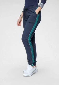 KangaROOS Sweathose mit Streifen und Zier-Logo-Knöpfen seitlich 23 KangaROOS Sweathose mit Streifen und Zier-Logo-Knöpfen seitlich -KANGAROOS Verkäufe 832153c8 37ae 5af6 be07 20425ae41143