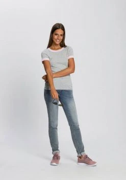 KangaROOS T-Shirt mit modischen Rippenbünchen Schwarz, Blau, Hellgrau-meliert 37 KangaROOS T-Shirt mit modischen Rippenbünchen Schwarz, Blau, Hellgrau-meliert -KANGAROOS Verkäufe 9326105e e0e2 56da 8d70 5c29474de98b