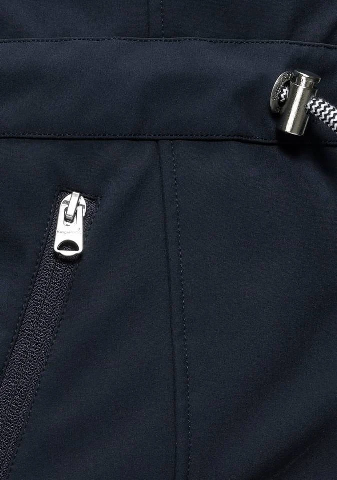 KangaROOS Softshelljacke mit versteckt, verstaubarer Kapuze Schwarz, Rosa, Marine, Graublau 11 KangaROOS Softshelljacke mit versteckt, verstaubarer Kapuze Schwarz, Rosa, Marine, Graublau – Bild 9