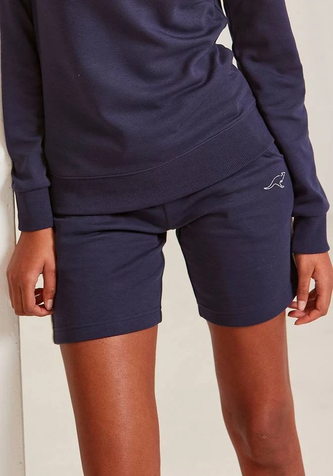 KangaROOS Bermudas mit schmalem Piping an der Seite Rot, Weiß, Marine 10 KangaROOS Bermudas mit schmalem Piping an der Seite Rot, Weiß, Marine – Bild 8