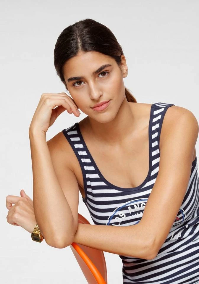 KangaROOS Tanktop mit großem Marken-Logo im Brustbereich Marine-weiß-gestreift, Himbeere-gestreift, Hellblau-weiß, Schwarz-hellgrau-meliert 12 KangaROOS Tanktop mit großem Marken-Logo im Brustbereich Marine-weiß-gestreift, Himbeere-gestreift, Hellblau-weiß, Schwarz-hellgrau-meliert – Bild 10