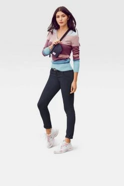 KangaROOS Chinohose (Set, 2-tlg., mit Gürtel) in schmaler Form, mit Kordel zu binden Beige, Schwarz, Weiß, Marine 132 KangaROOS Chinohose (Set, 2-tlg., mit Gürtel) in schmaler Form, mit Kordel zu binden Beige, Schwarz, Weiß, Marine -KANGAROOS Verkäufe bee91459 ad9a 5206 bf31 08ba741597aa