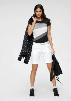 KangaROOS Kapuzensweatjacke mit modischen Logo-Allover-Druck Schwarz-weiß-bedruckt, Weiß-schwarz-bedruckt 12 KangaROOS Kapuzensweatjacke mit modischen Logo-Allover-Druck Schwarz-weiß-bedruckt, Weiß-schwarz-bedruckt -KANGAROOS Verkäufe c1b5e150 20c6 5436 ab7c 53559c7d7cc9