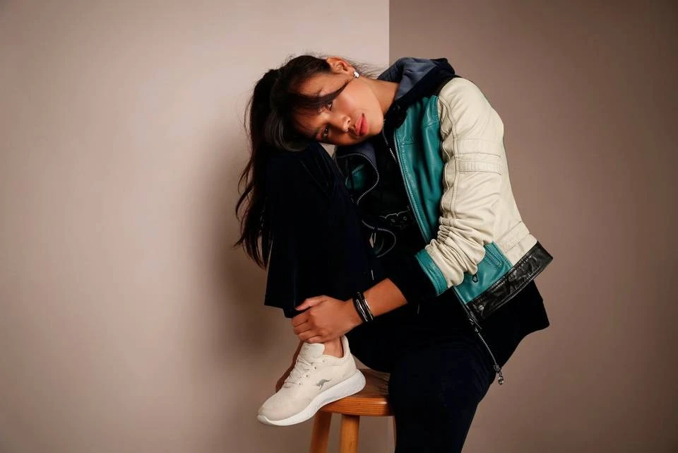 c6844513-e07c-5115-ad83-348ccc77fec3-1.jpg KangaROOS Langarmshirt mit Druck und Streifen am Ärmel Weiß-bedruckt-blau, Schwarz-bedruckt-silberfarben-weiß, Blau-bedruckt-weiß-silberfarben -KANGAROOS Verkäufe c6844513 e07c 5115 ad83 348ccc77fec3 1