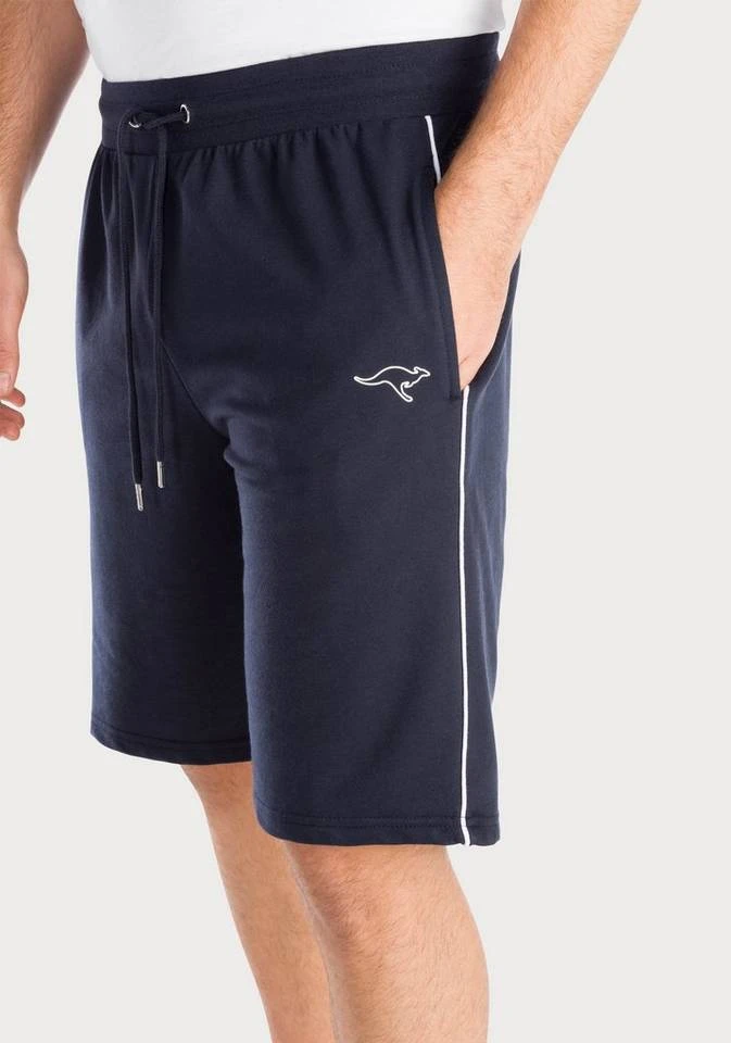 d9dfcade-99c1-50b0-9393-d936cb2310bc.jpg KangaROOS Relaxshorts mit kleinem Logodruck Schwarz, Navy -KANGAROOS Verkäufe d9dfcade 99c1 50b0 9393 d936cb2310bc