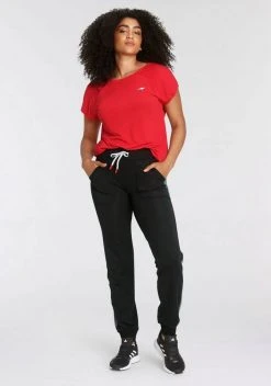 KangaROOS T-Shirt »Nachhaltige LENZING™ ECOVERO™ Viskose« Rot, Schwarz 13 KangaROOS T-Shirt »Nachhaltige LENZING™ ECOVERO™ Viskose« Rot, Schwarz -KANGAROOS Verkäufe eb81ba25 86f6 5e10 a0fa ca87bc9412b8