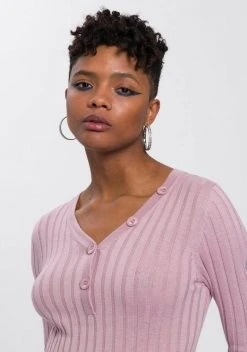 KangaROOS Strickpullover mit Knöpfen in gestreift und uni Rosa, Marine, Graublau 4 KangaROOS Strickpullover mit Knöpfen in gestreift und uni Rosa, Marine, Graublau -KANGAROOS Verkäufe fec1353d 838d 5065 a4df 19695a8e8a99